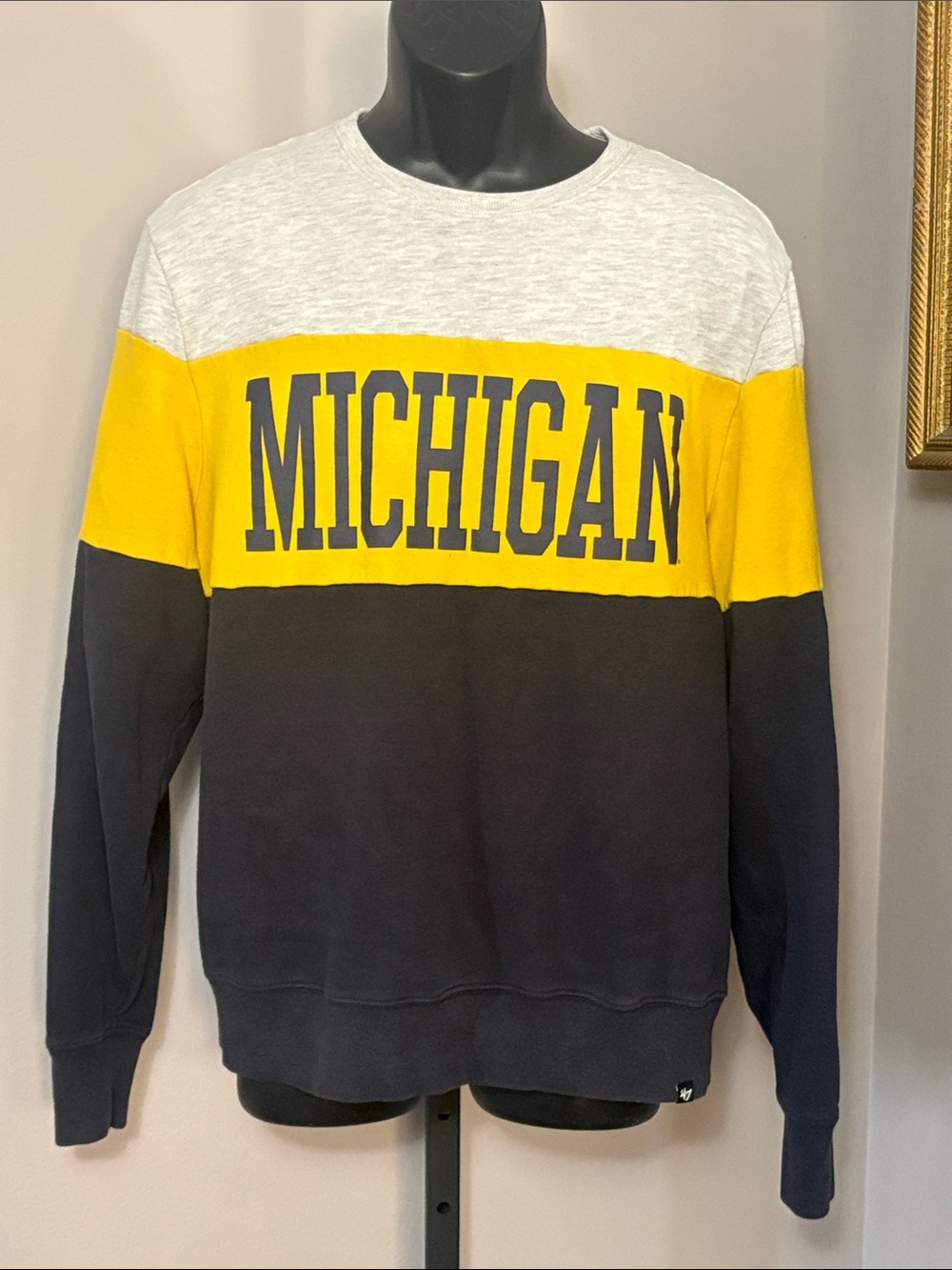 47 Michigan UOFM Large Colorblock Crewneck Sweater